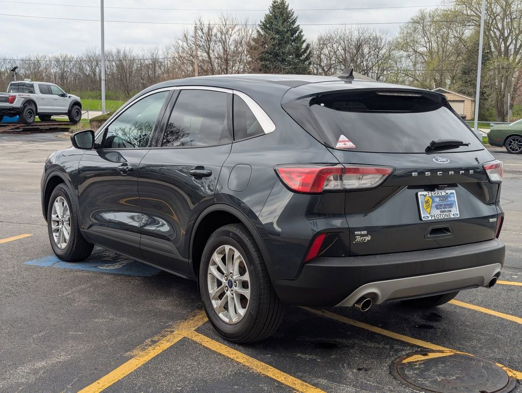 Used 2022 Ford Escape SE w/ Convenience Package FWD image 5