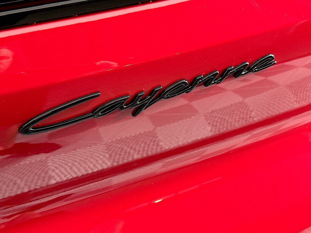 New 2026 Porsche Cayenne Coupe AWD/4WD image 33