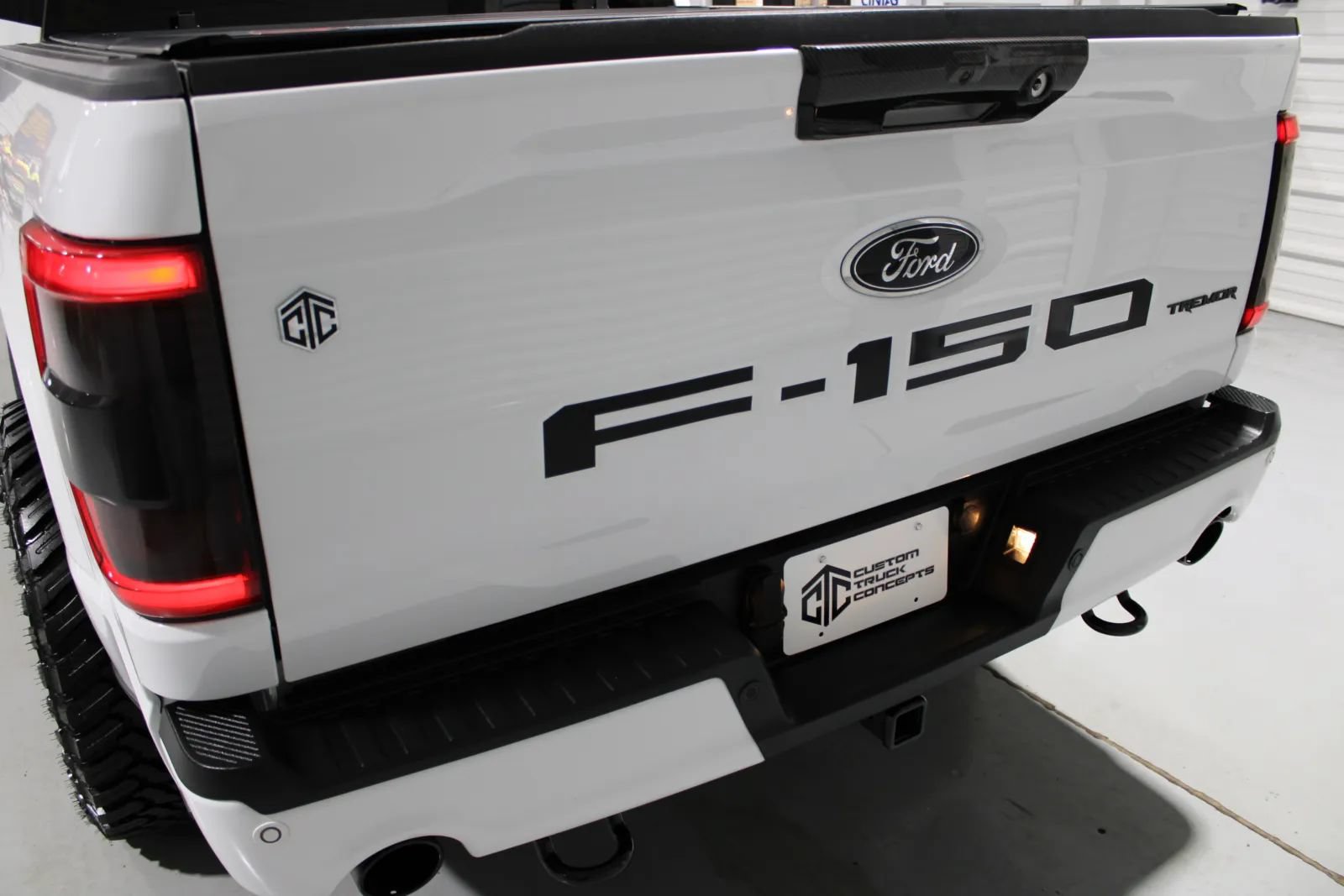Used 2023 Ford F150 Tremor w/ Equipment Group 402A High AWD/4WD image 31