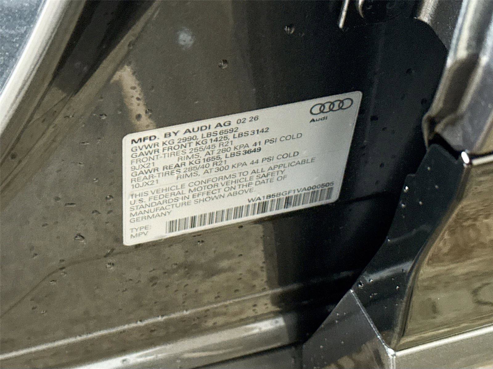 New 2027 Audi SQ6 e-tron Premium Plus image 33