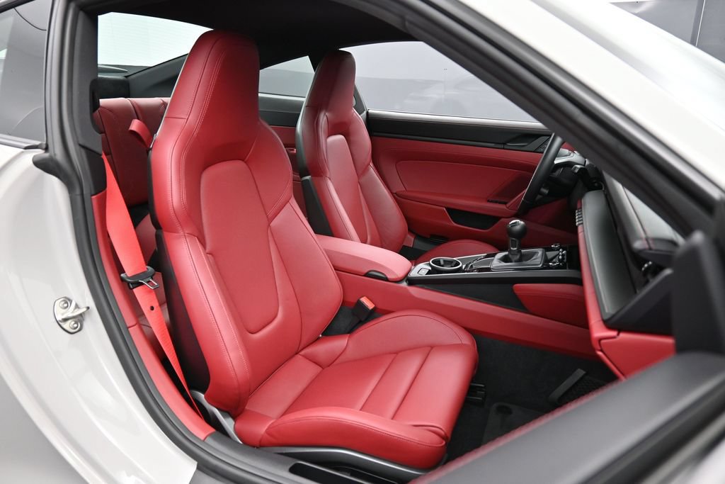 Certified 2024 Porsche 911 Carrera 4 GTS AWD/4WD image 25