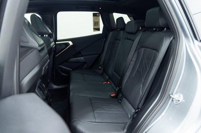 Certified 2025 BMW X3 xDrive30i AWD/4WD image 27