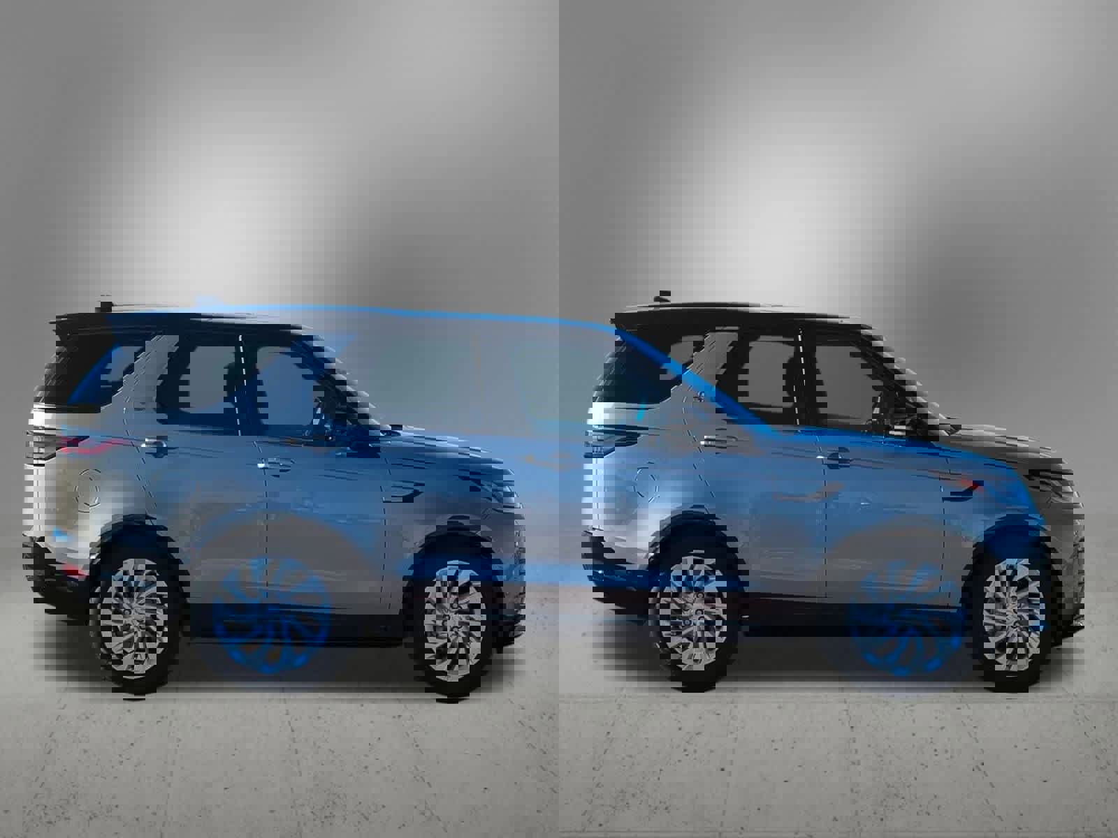 Used 2023 Land Rover Discovery S R-Dynamic image 7