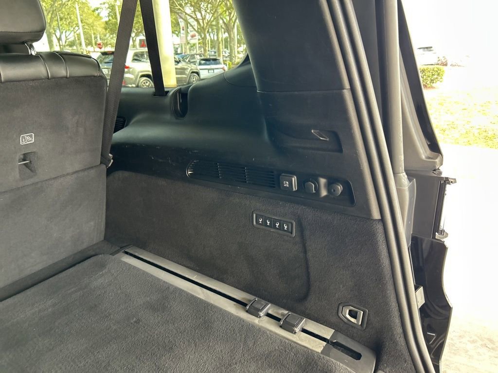 Used 2024 Jeep Grand Wagoneer L 4WD image 45