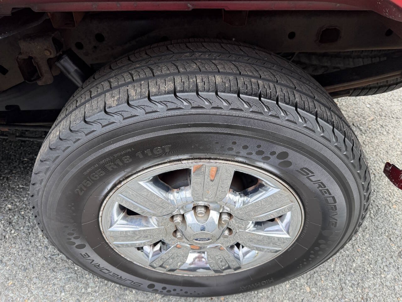 Used 2011 Ford F150 Lariat w/ Lariat Chrome Pkg AWD/4WD image 19