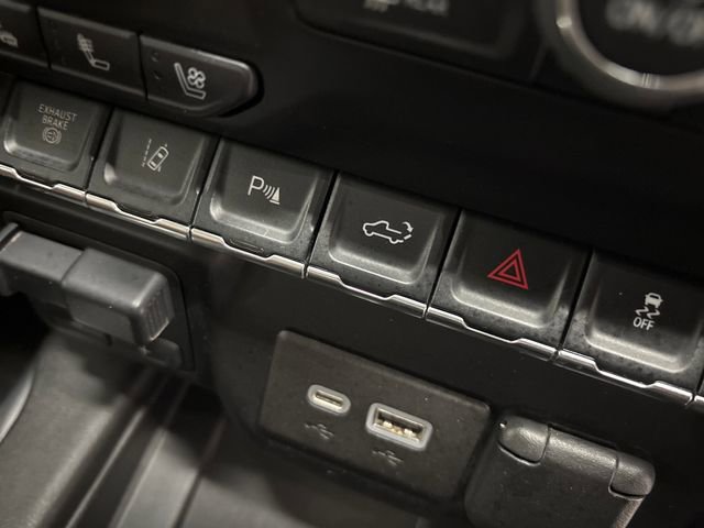 Used 2022 Chevrolet Silverado 3500 High Country w/ Safety Package II image 32