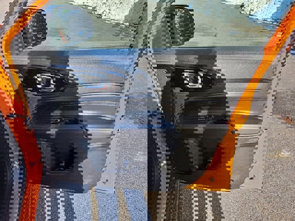 New 2026 Jeep Compass Limited image 10