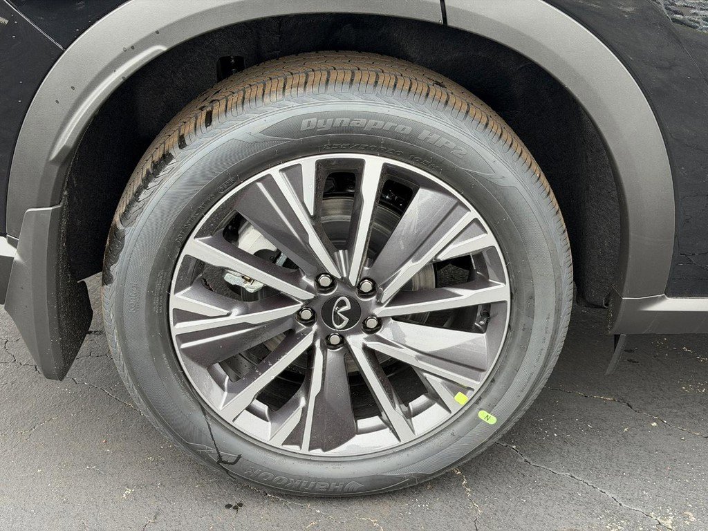 New 2026 INFINITI QX60 Luxe w/ Cargo Package image 4