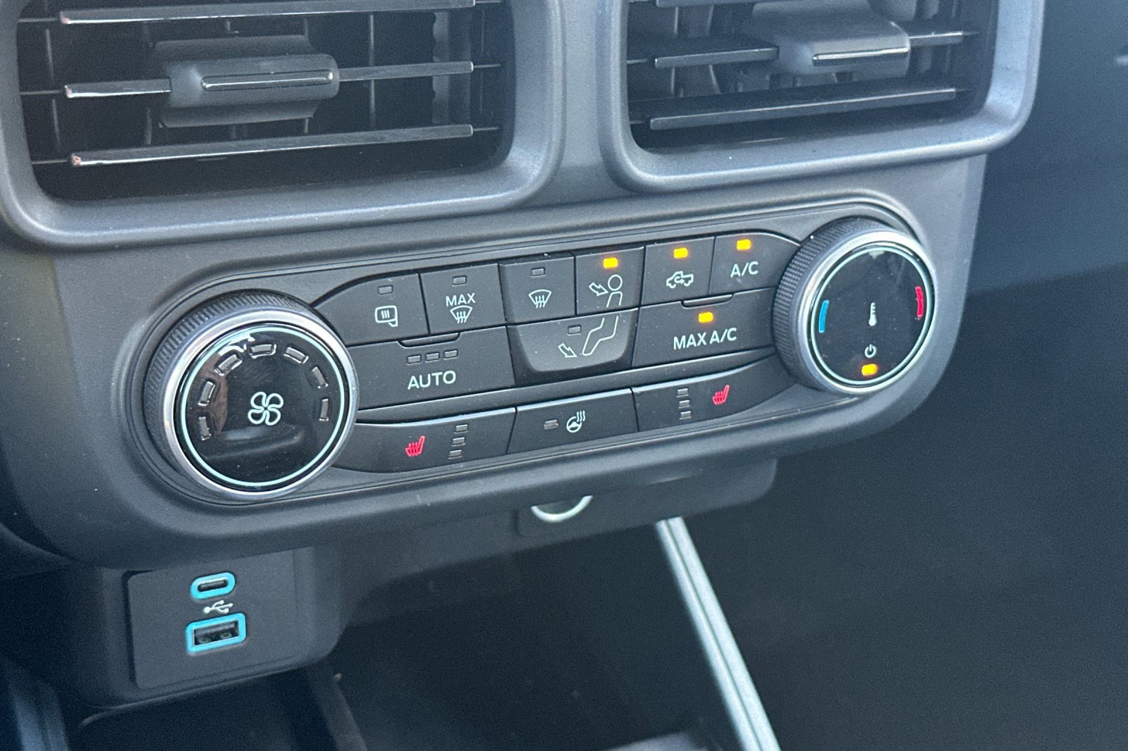 Used 2024 Ford Maverick XLT w/ XLT Luxury Package image 19