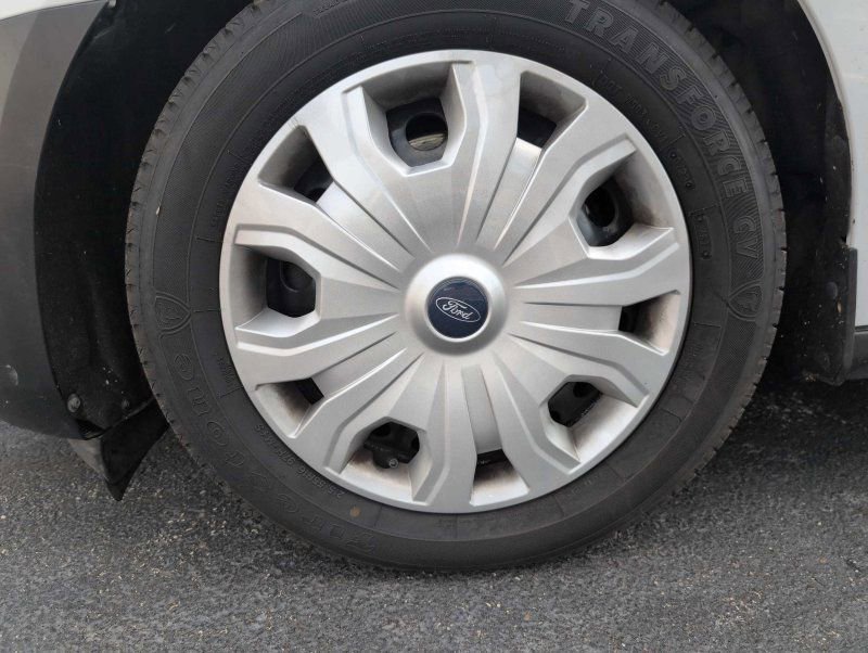 Used 2020 Ford Transit Connect XL FWD image 29