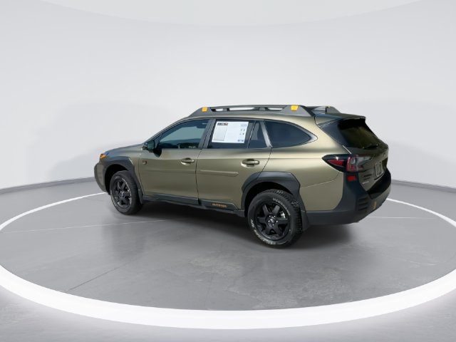 Used 2025 Subaru Outback Wilderness AWD/4WD image 6