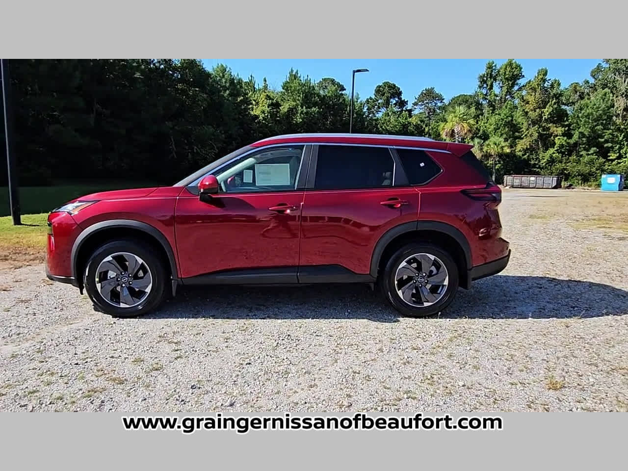 New 2026 Nissan Rogue SV image 25