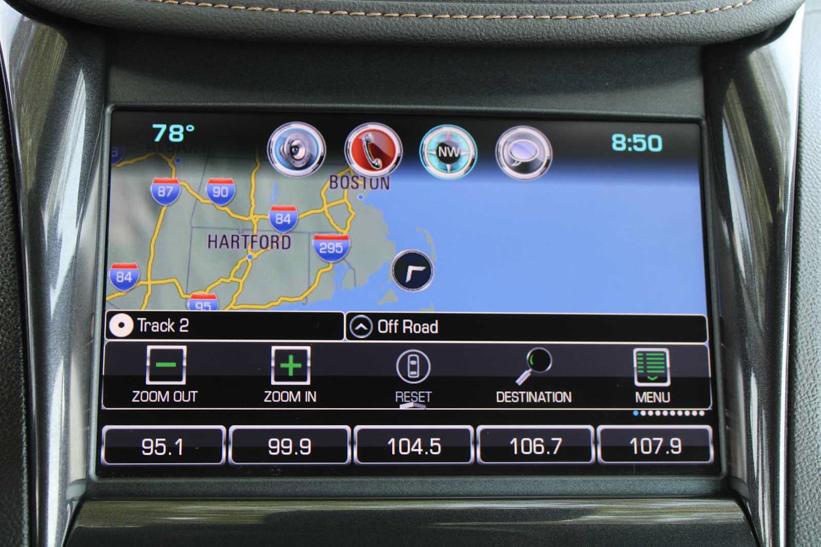 Certified 2018 Chevrolet Impala Premier w/ Premier Confidence Package FWD image 22