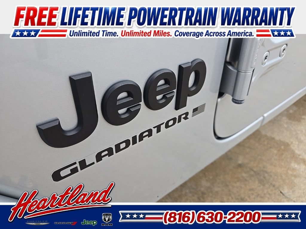 Used 2023 Jeep Gladiator Sport AWD/4WD image 20