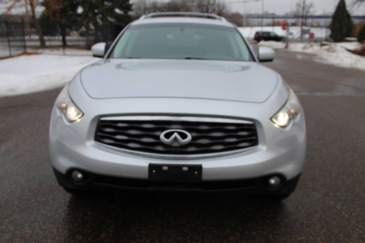 Used 2010 INFINITI FX35 AWD w/ Navigation Pkg image 25