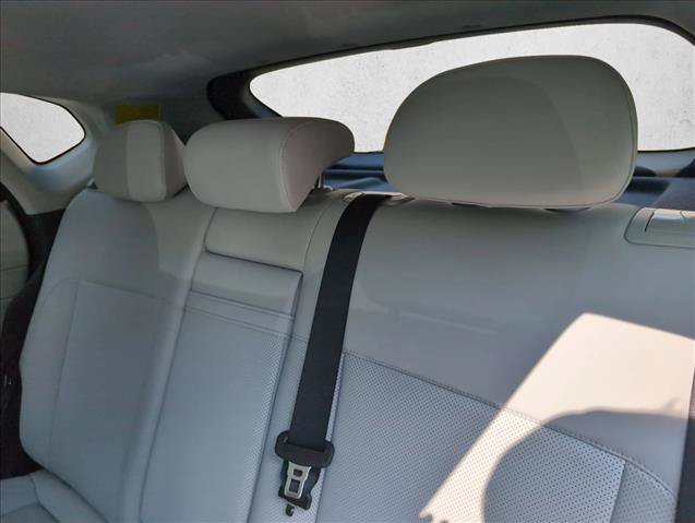 New 2026 Hyundai Kona Limited FWD image 17