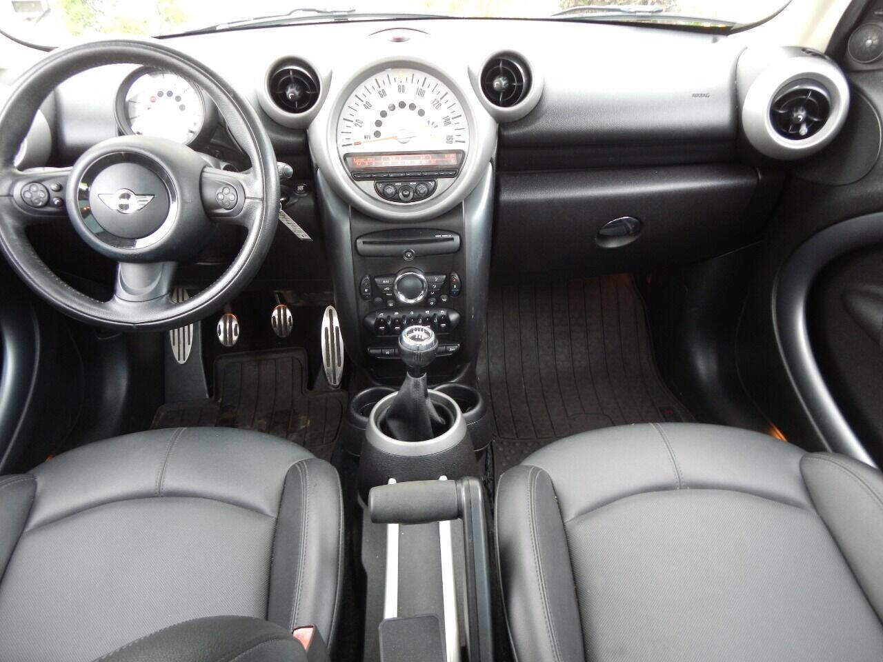 Used 2011 MINI Cooper Countryman S image 2