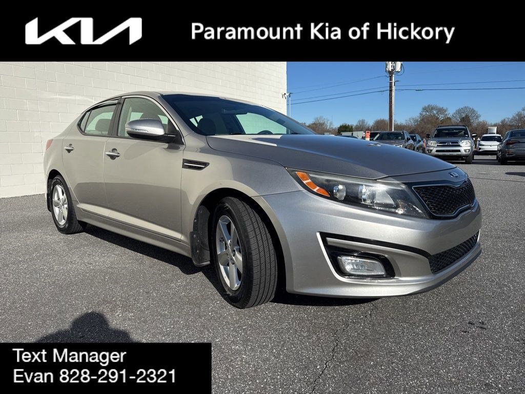 Used 2015 Kia Optima LX image 3