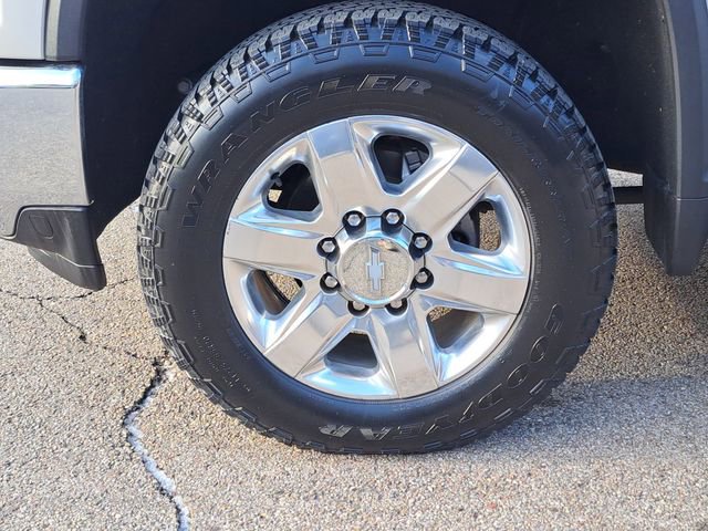 Used 2020 Chevrolet Silverado 2500 LTZ w/ Technology Package image 9