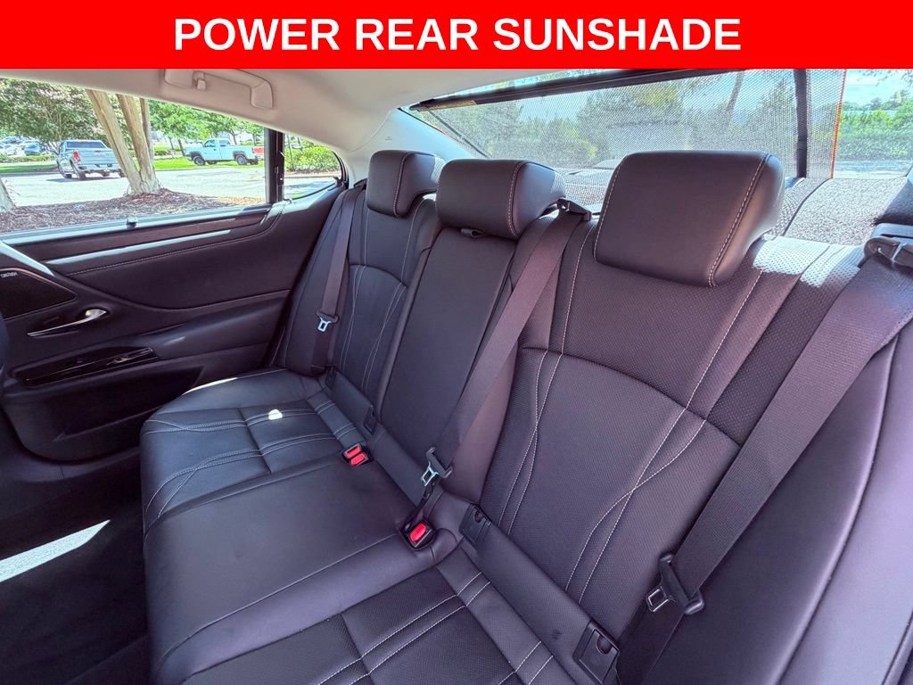 Certified 2022 Lexus ES 350 Ultra Luxury w/ Accessory Package 2 FWD image 19