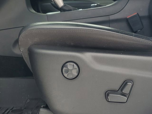 Used 2022 Jeep Grand Cherokee Limited image 14