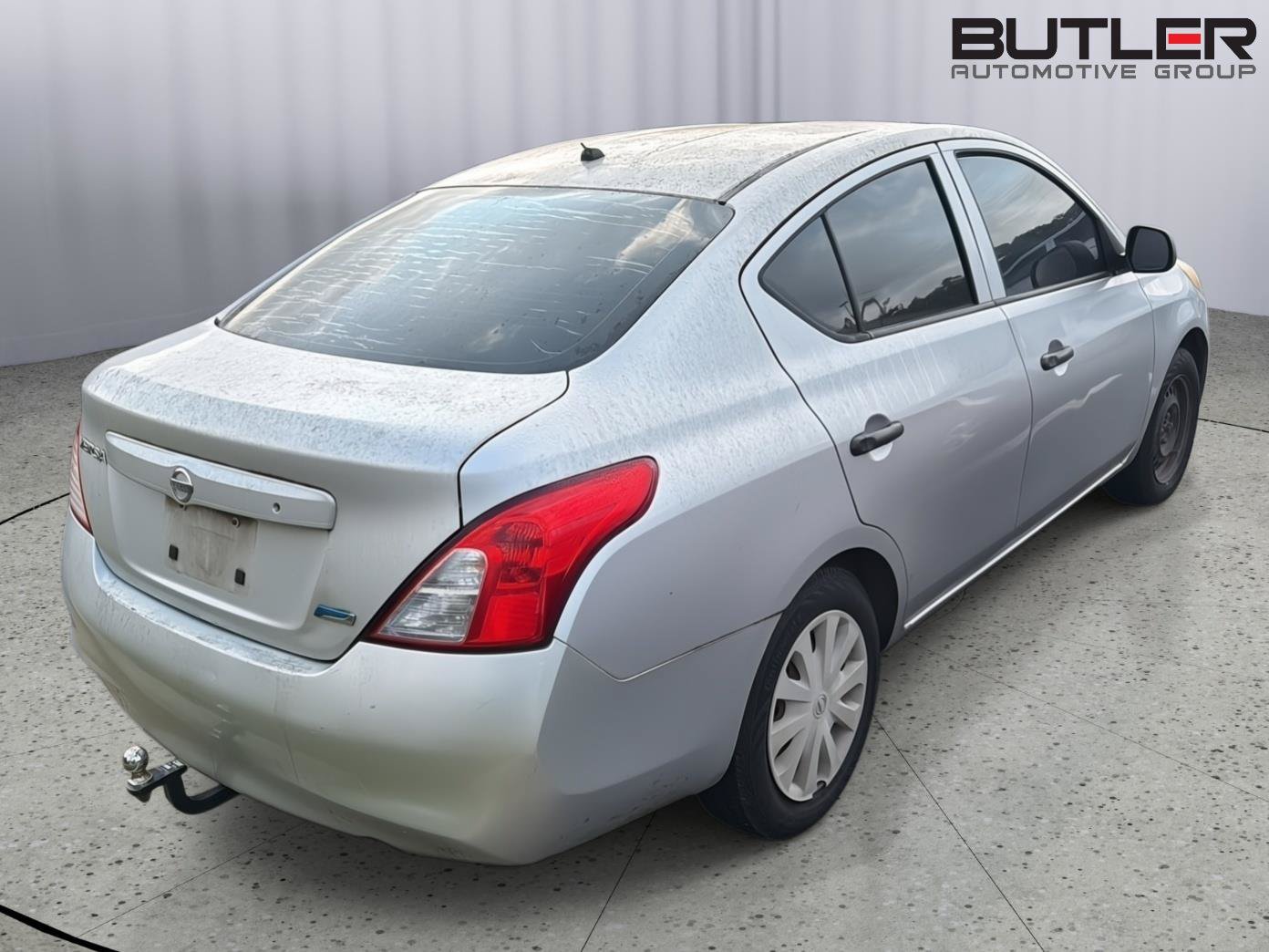 Used 2014 Nissan Versa S FWD image 8