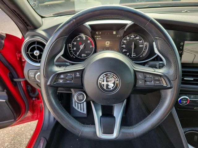 Used 2022 Alfa Romeo Giulia Veloce image 27