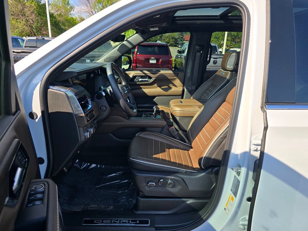 Certified 2026 GMC Yukon Denali Ultimate AWD/4WD image 22