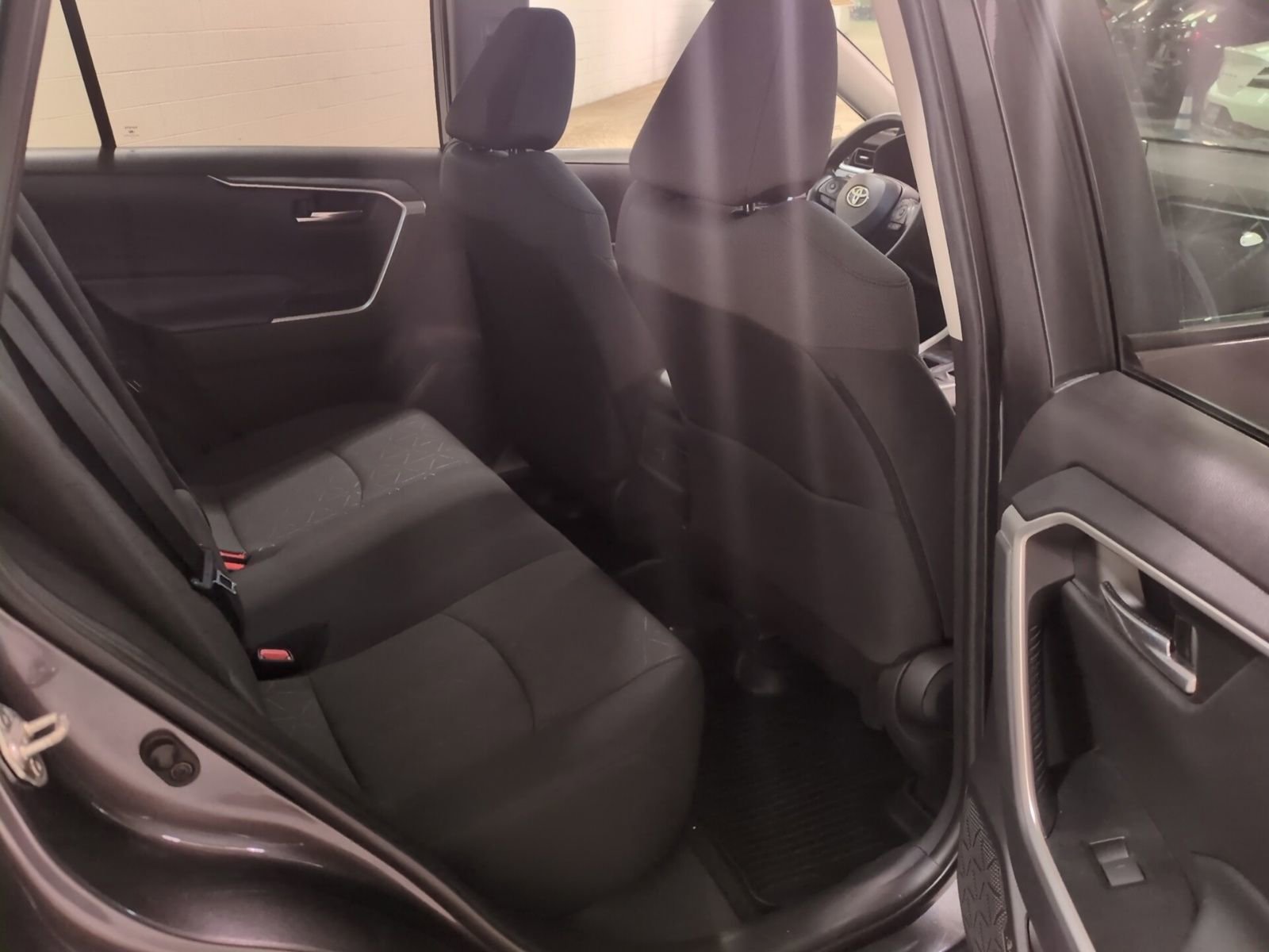 Used 2023 Toyota RAV4 XLE image 11