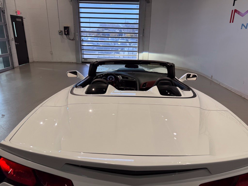 Used 2019 Chevrolet Corvette Stingray Convertible w/ Battery Protection Package RWD image 17