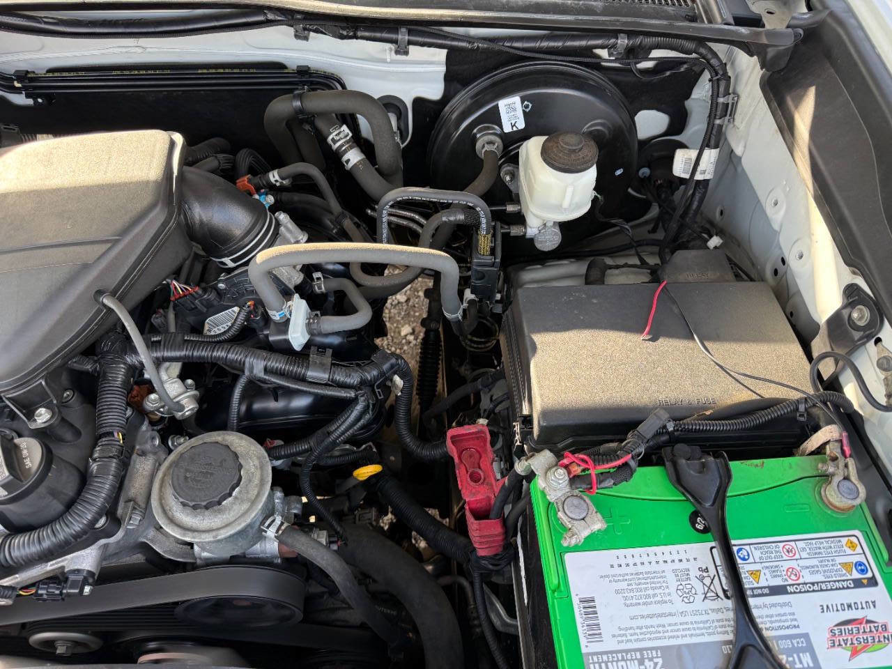 Used 2019 Toyota Tacoma SR image 12