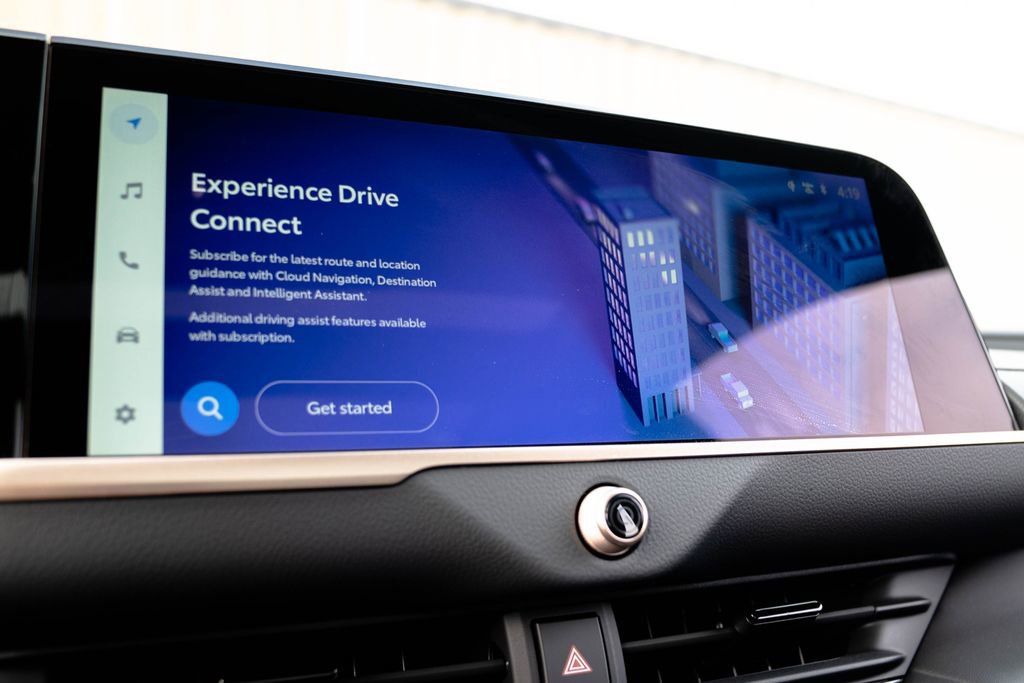 Used 2026 Toyota Crown Limited w/ Advanced Technology Package image 28