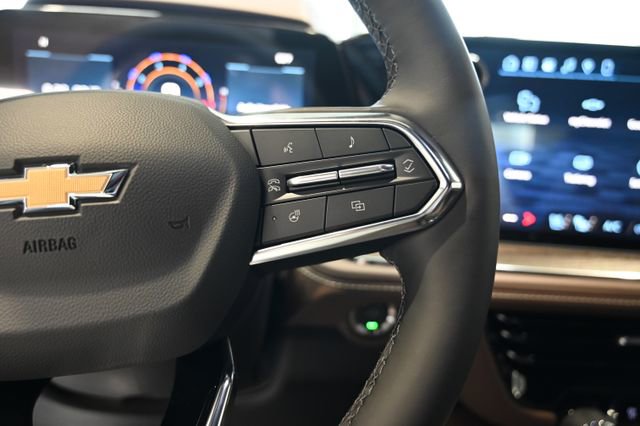 New 2026 Chevrolet Suburban High Country AWD/4WD image 28