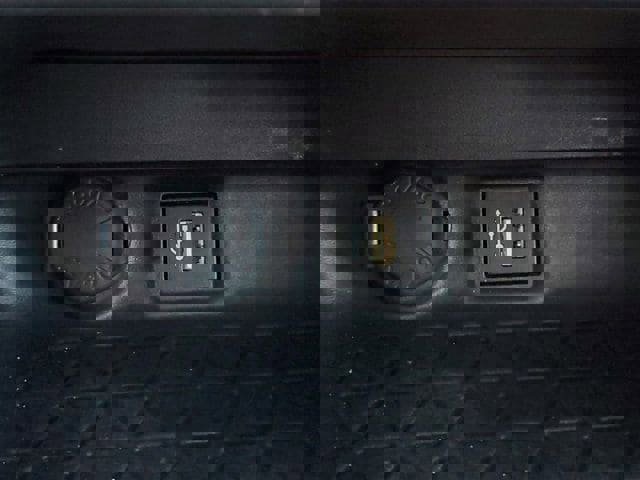 Used 2024 Toyota RAV4 LE image 29