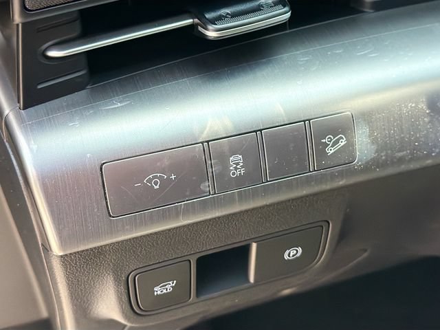 New 2026 Hyundai Kona Limited FWD image 10