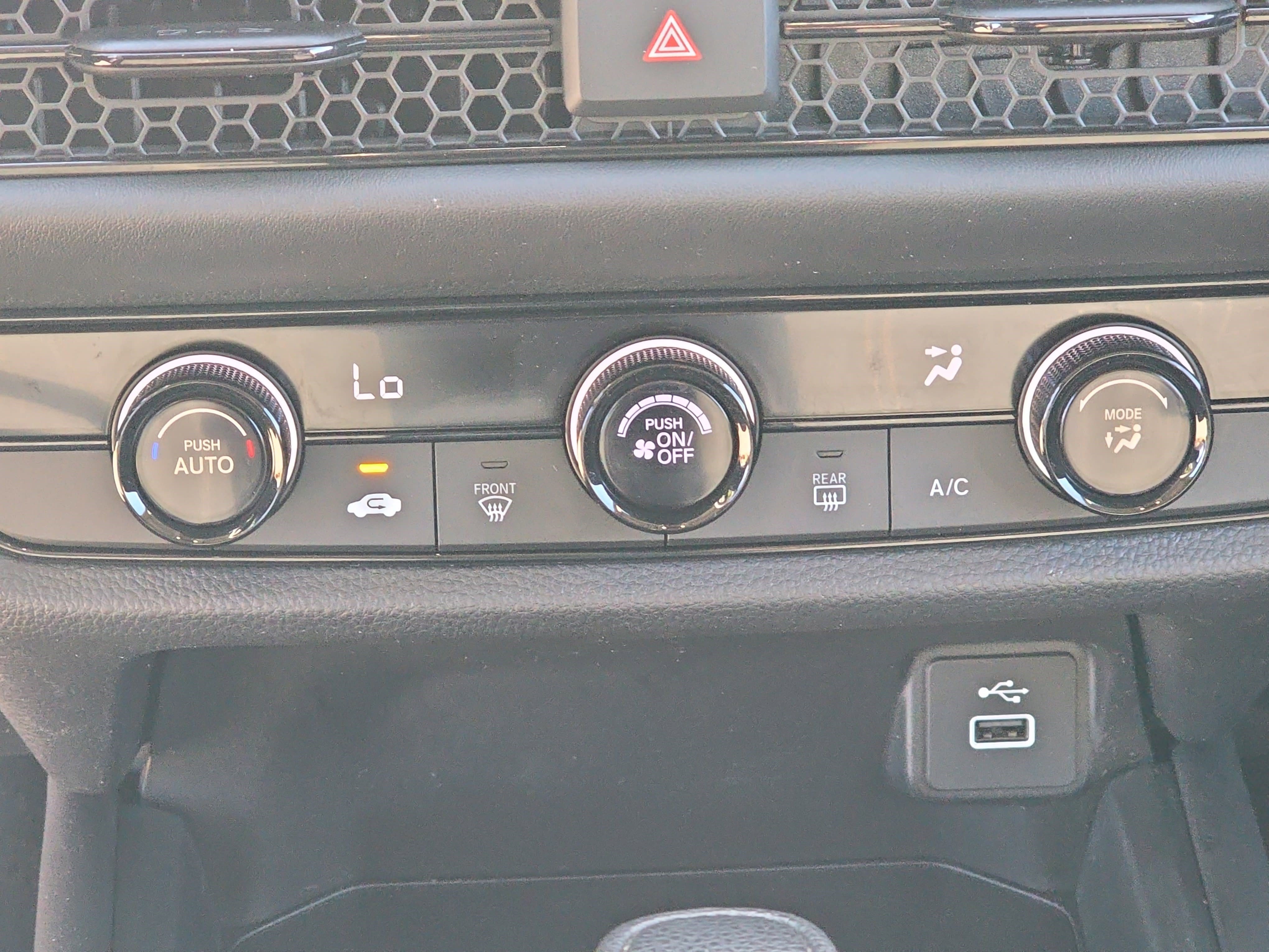 Used 2023 Honda HR-V LX image 21