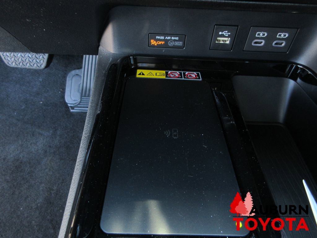 New 2026 Toyota Camry XLE image 11