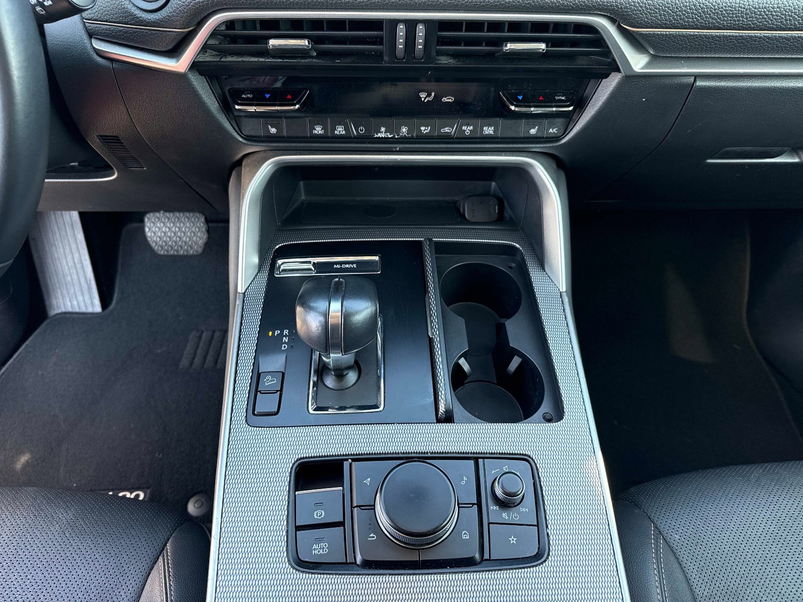 Used 2024 MAZDA CX-90 3.3 Turbo w/ Premium Package image 26