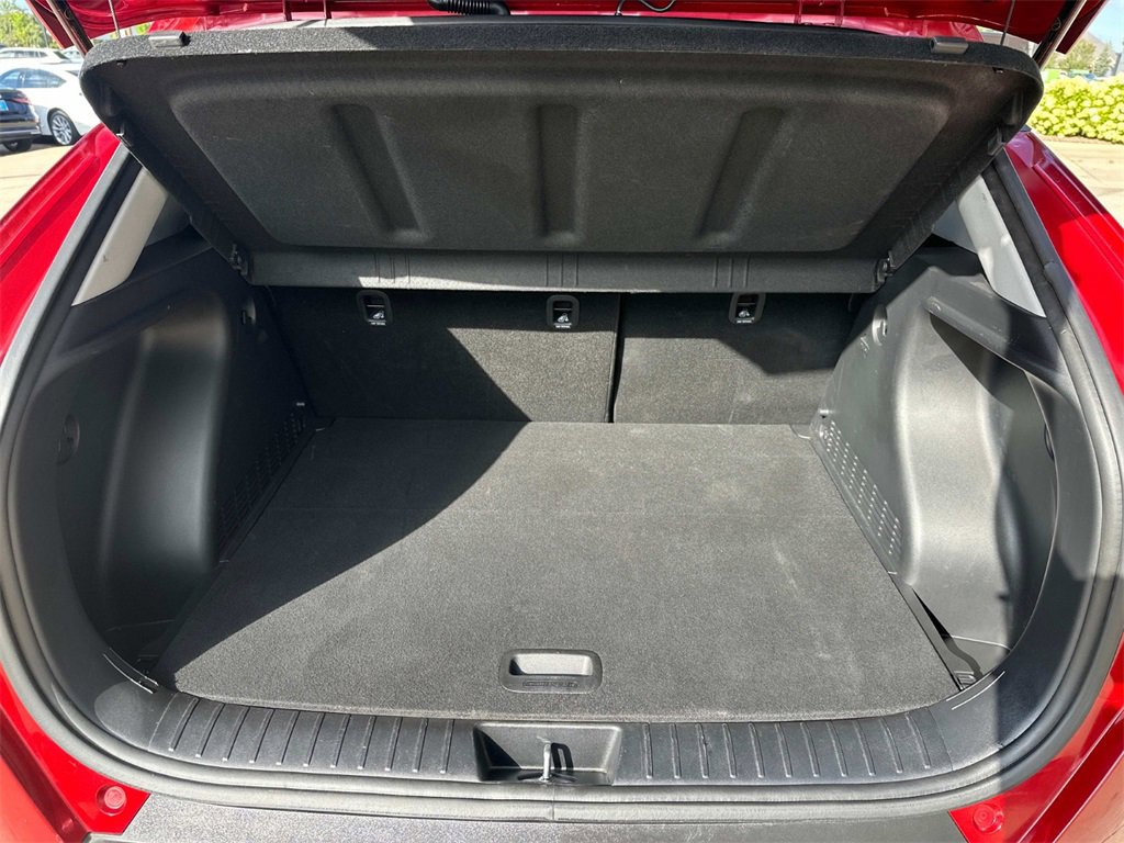 Used 2025 Hyundai Kona SEL image 9