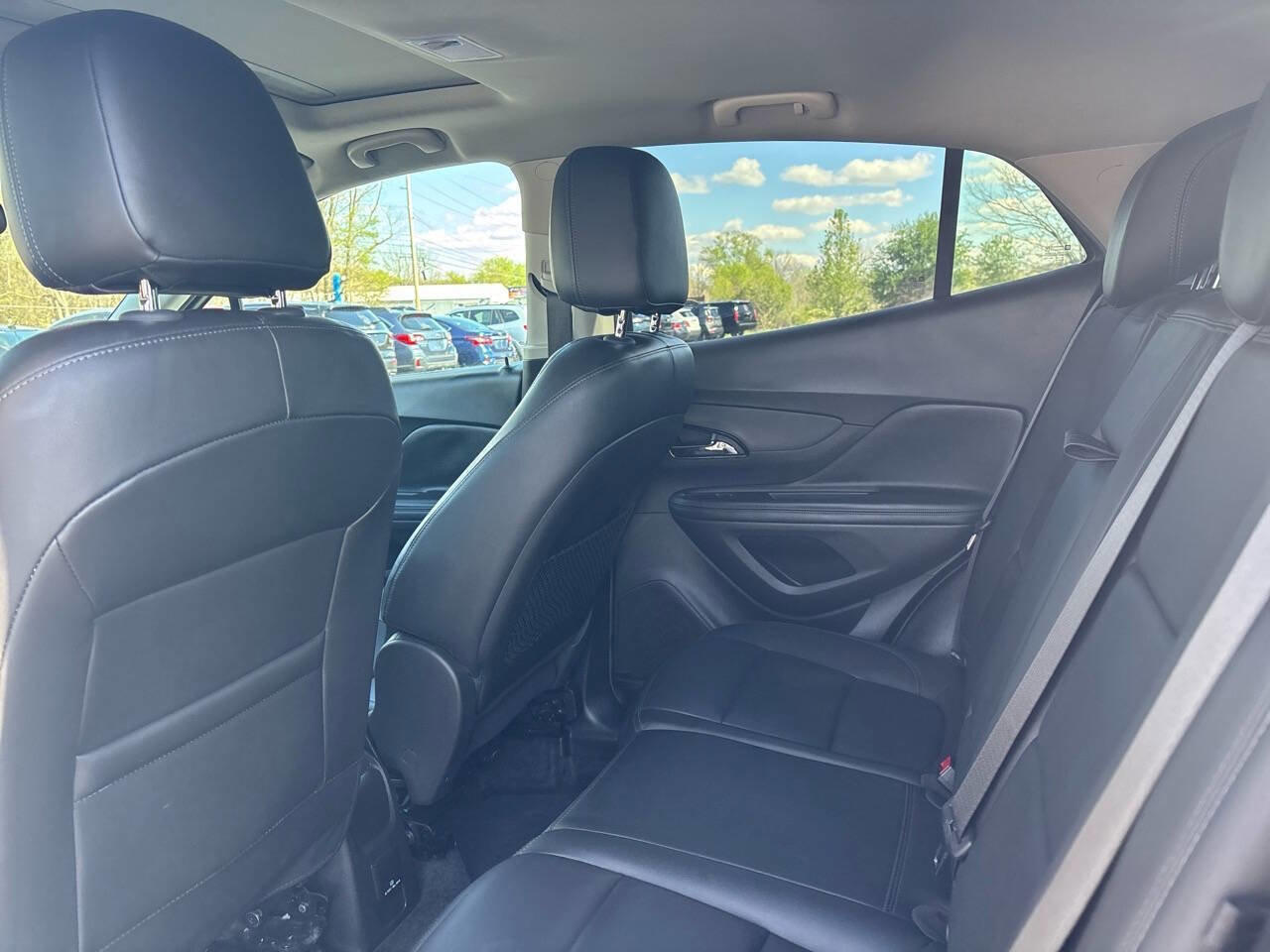 Used 2017 Buick Encore Essence w/ Experience Buick Package FWD image 15