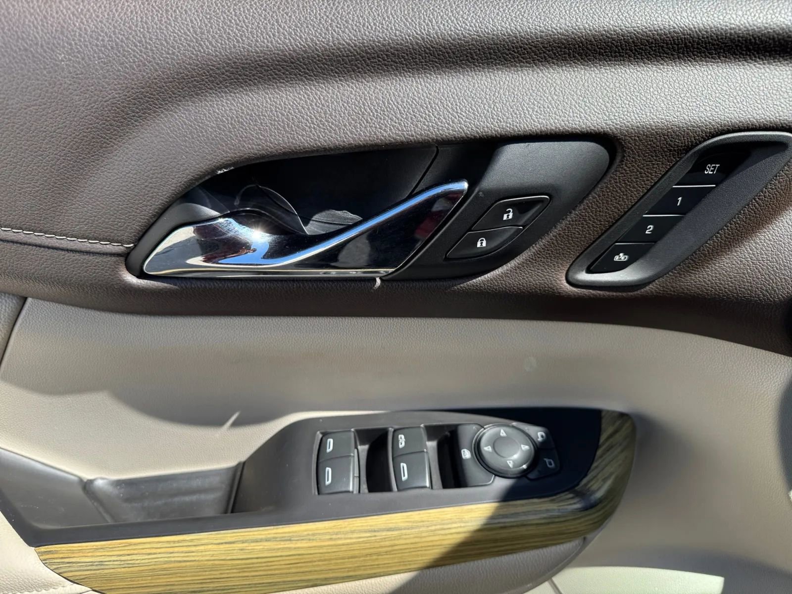 Used 2019 GMC Acadia Denali image 15