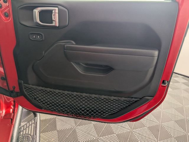 Used 2021 Jeep Wrangler Unlimited Rubicon image 32