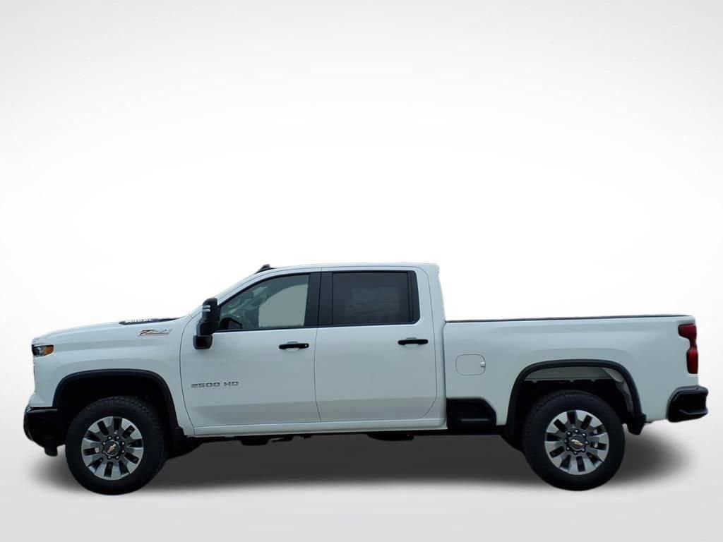 New 2026 Chevrolet Silverado 2500 Custom w/ Custom Value Package AWD/4WD image 7