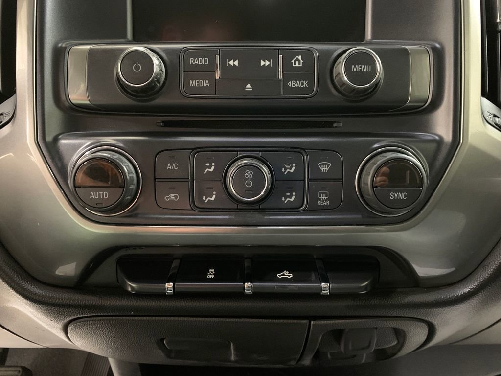 Used 2018 Chevrolet Silverado 1500 LT w/ All Star Edition image 10