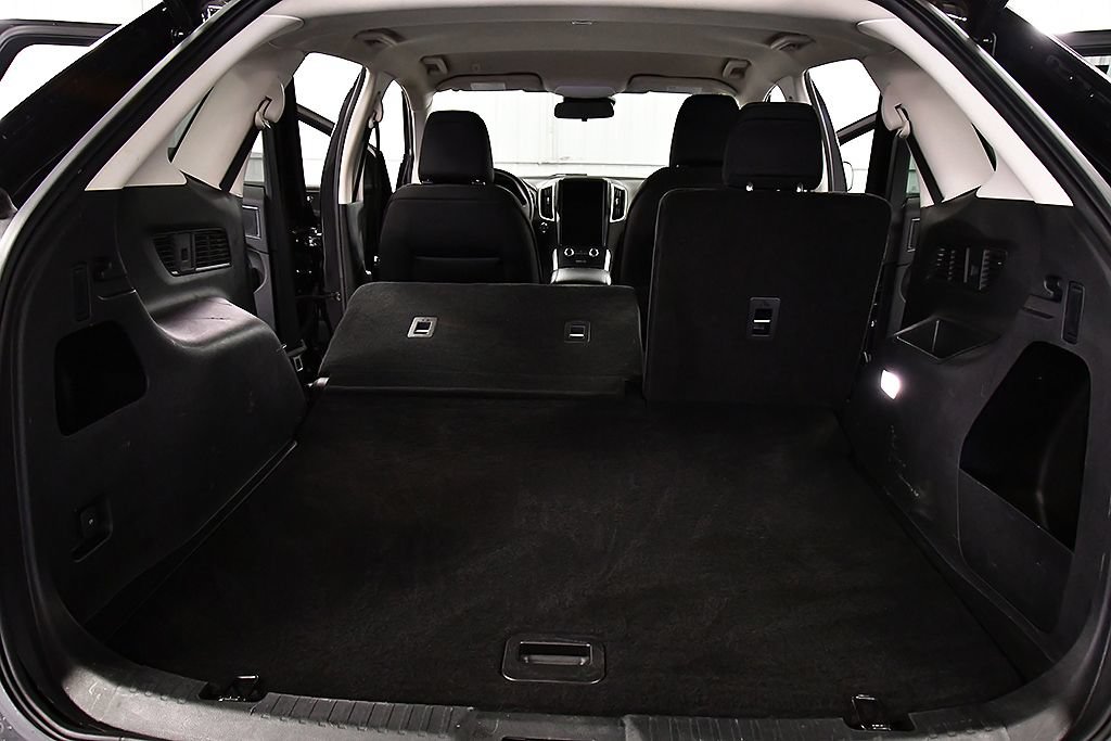 Used 2024 Ford Edge SE AWD/4WD image 30