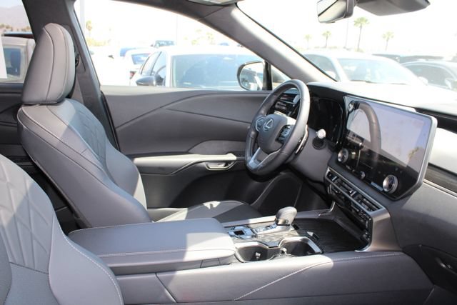 Certified 2025 Lexus RX 350 Premium w/ Accessory Package (Z1) FWD image 5