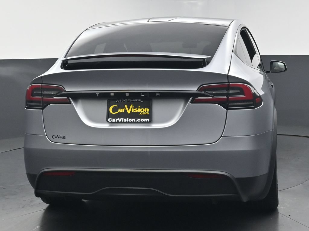 Used 2025 Tesla Model X AWD/4WD image 3