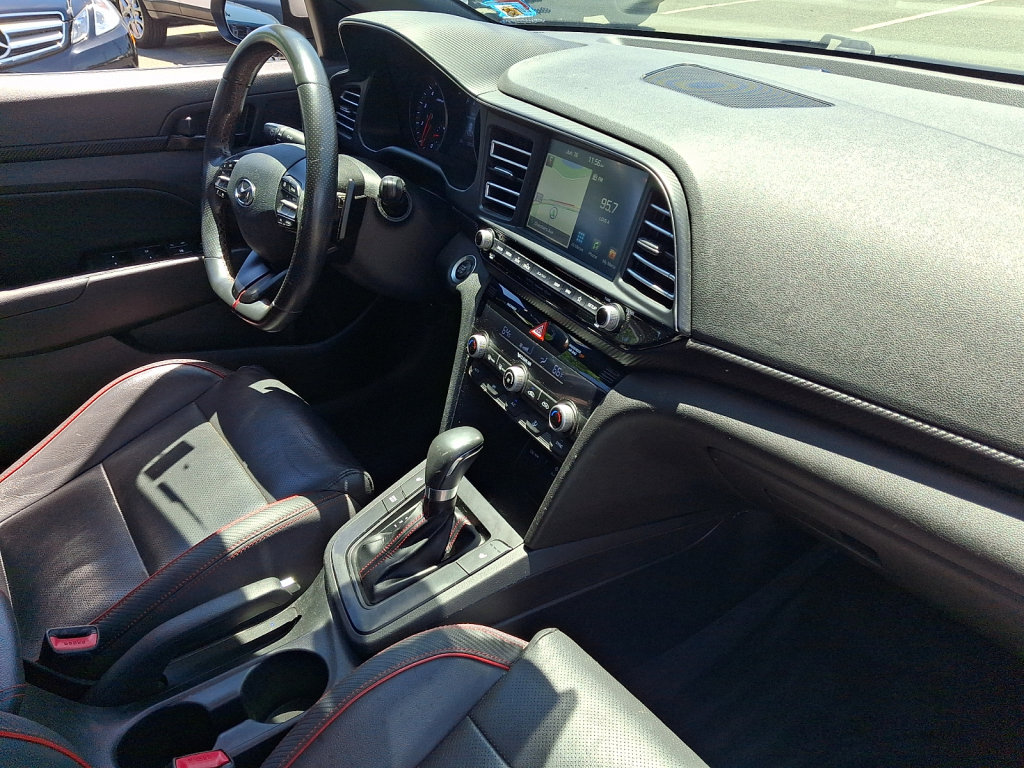 Used 2020 Hyundai Elantra Sport w/ Premium Package 02 FWD image 16