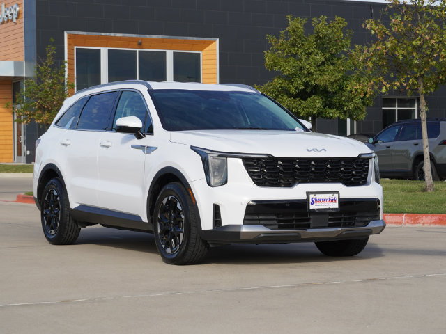 Used 2024 Kia Sorento S FWD image 7