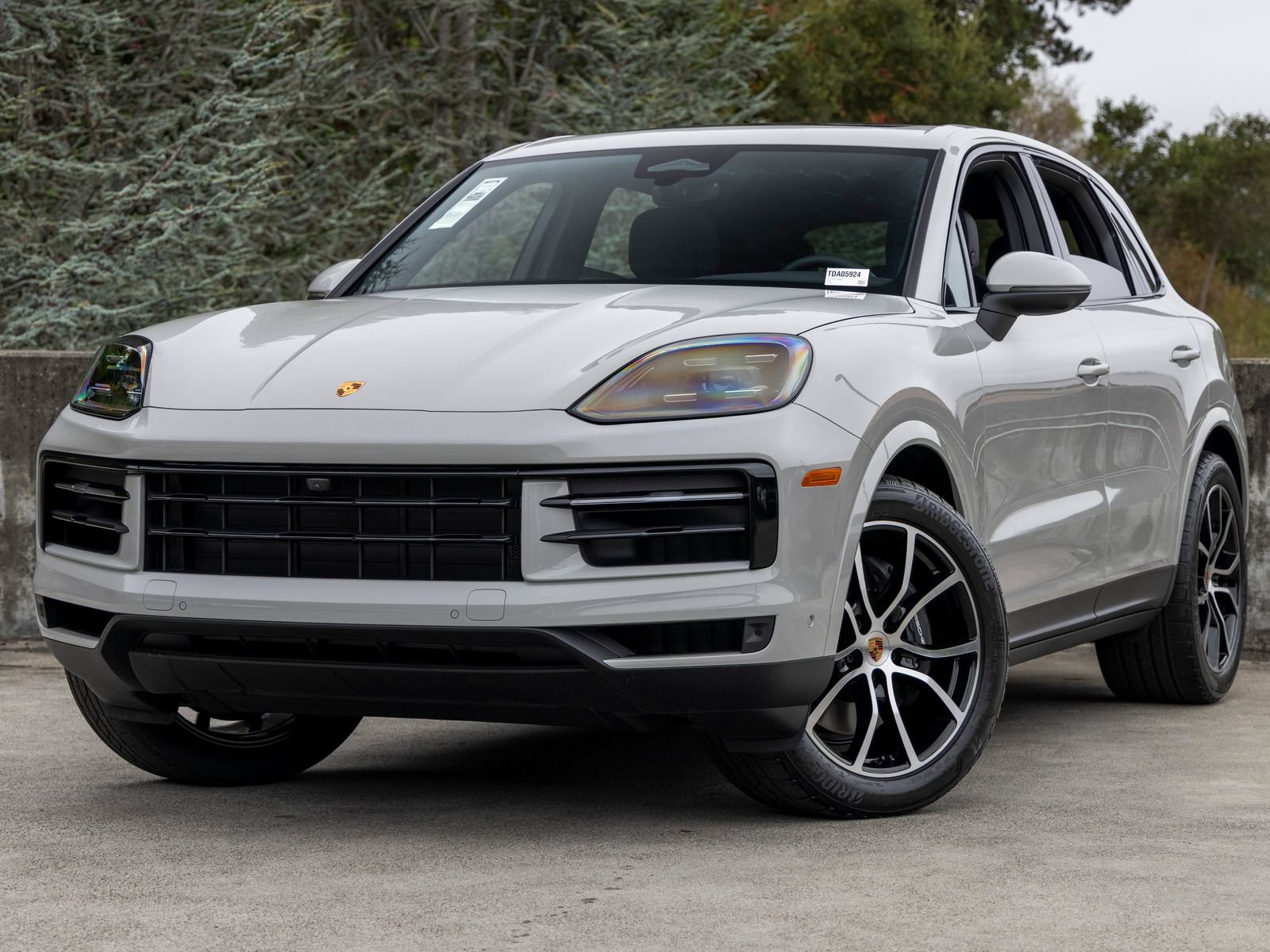 New 2026 Porsche Cayenne AWD/4WD image 1